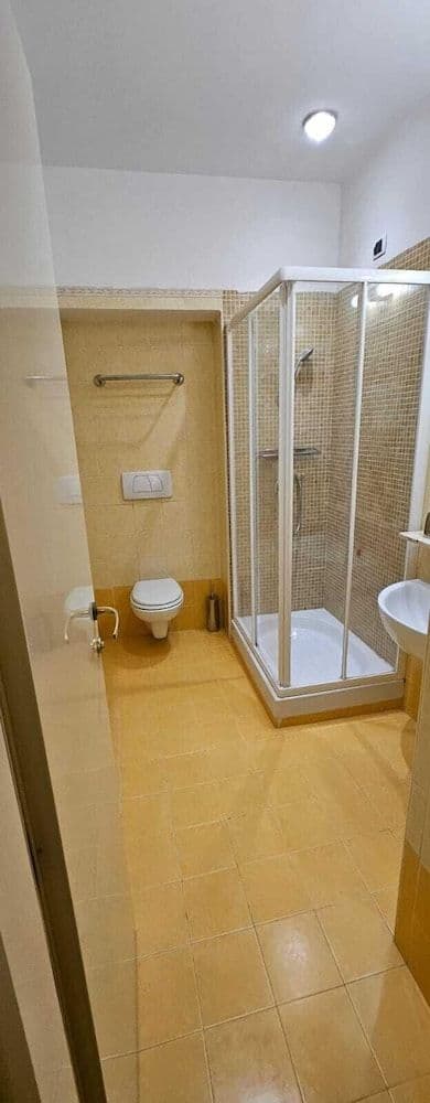 Deluxe Triple Room, City View