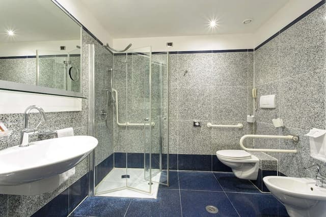 Comfort Room, 2 Twin Beds