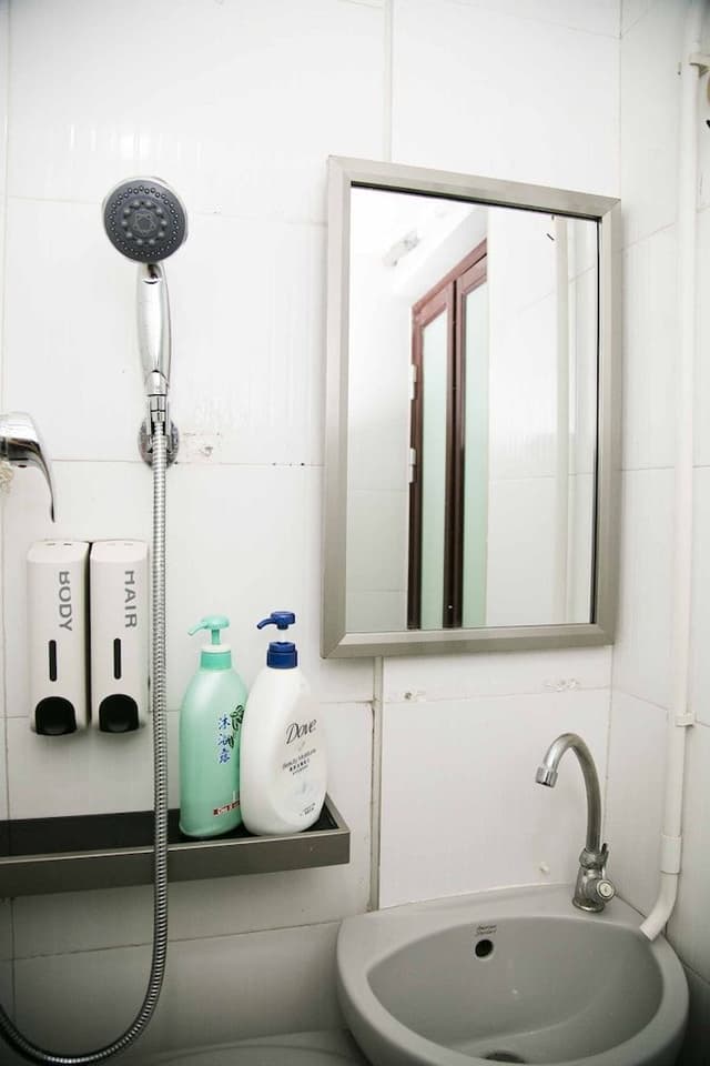 Double Room (Private Bathroom)