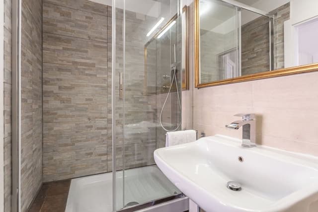 Classic Double Room, City View