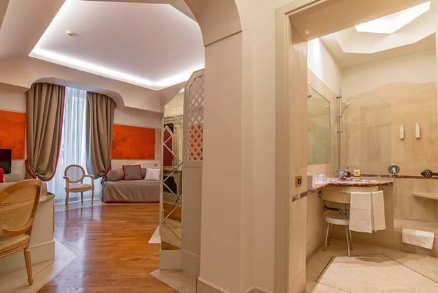 Triple Room