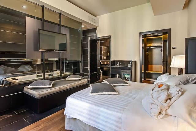 Exclusive Double Room, Jetted Tub