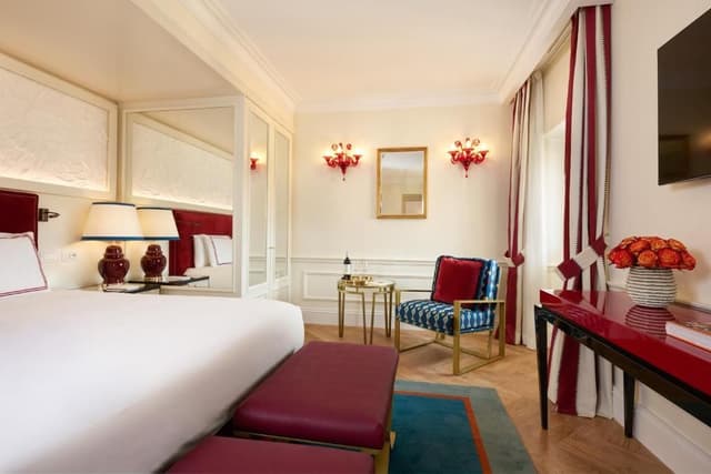 [DISABLED]Family Suite