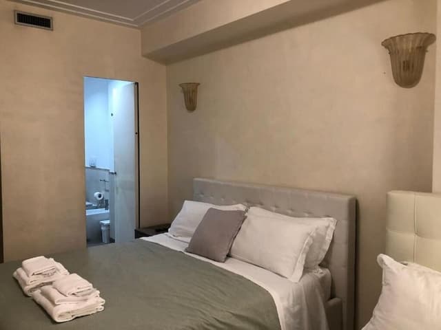 Deluxe Apartment, City View