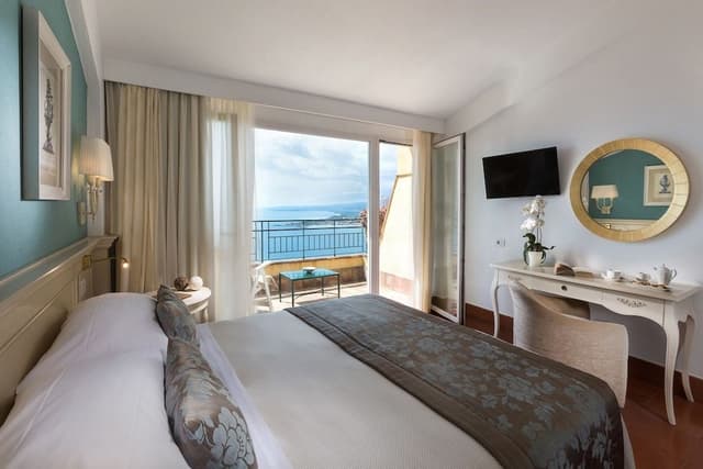 Classic Room, 1 Double or 2 Twin Beds, Balcony, Sea Facing
