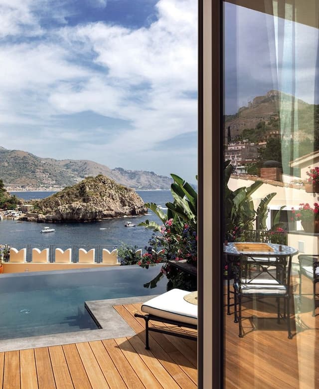 Suite, 2 Bedrooms (Ionica Pool Suite)