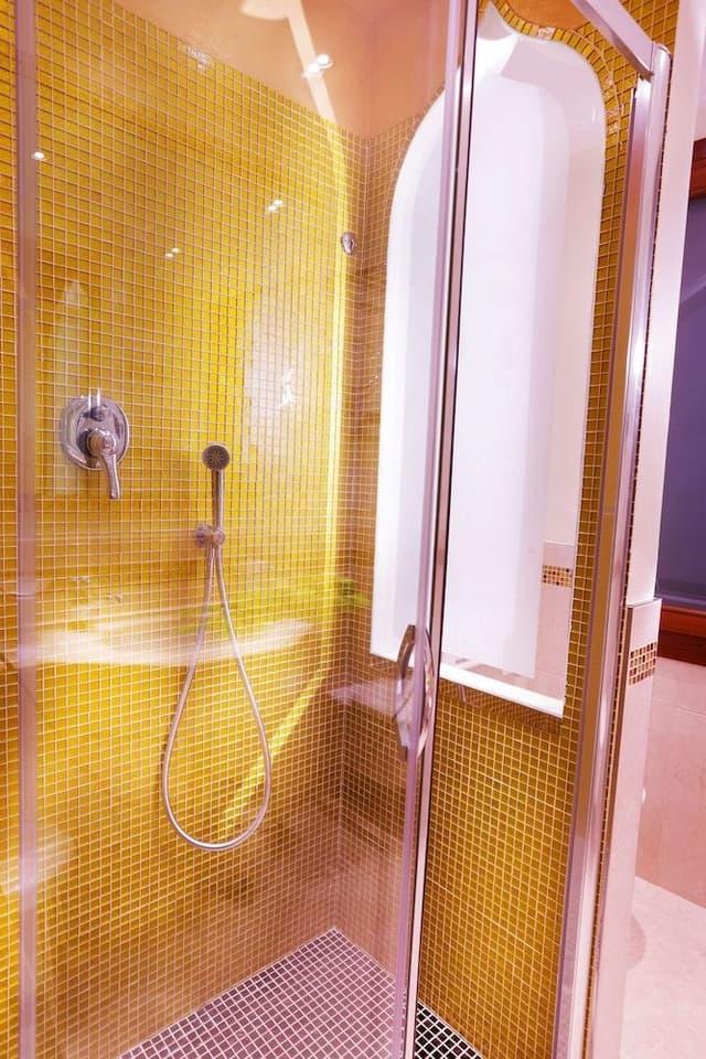 Deluxe Double or Twin Room, Canal View