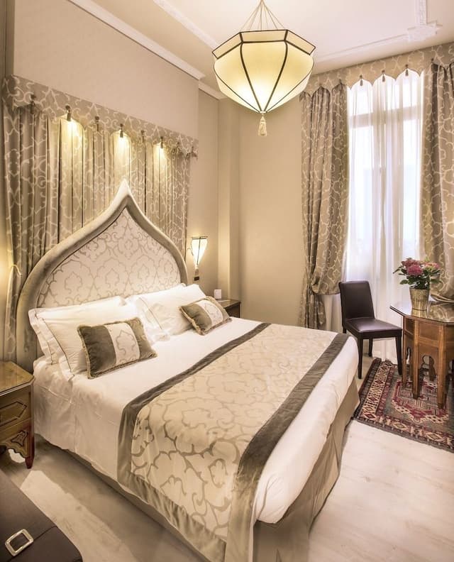 Classic Double or Twin Room