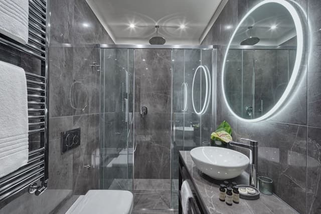 Superior Triple Room, Canal View