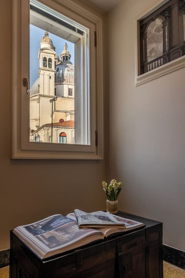 Apartment (Cariatidi)