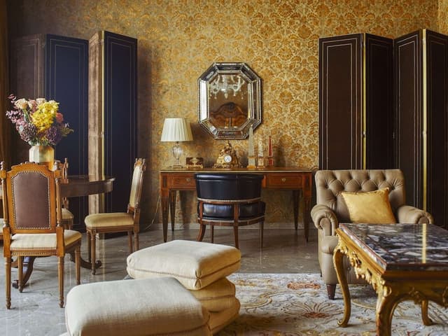 Suite (Dogaressa)