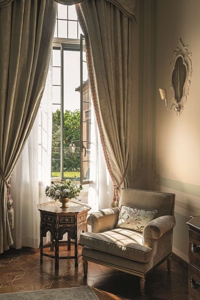 Suite (Dogaressa)