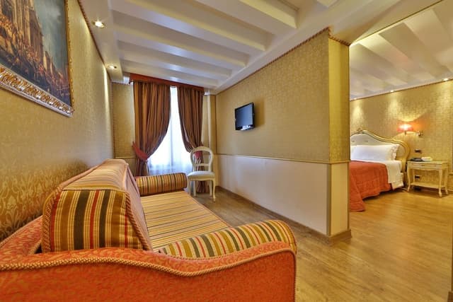 Classic Room, 1 Queen Bed, Non Smoking (Twin bed on request;with Sofabed)