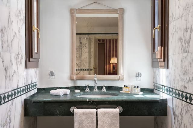 Grand Suite, Canal View (Grand Canal)