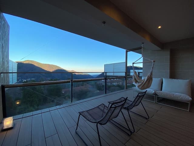 Luxury Suite, Non Smoking, Mountain View