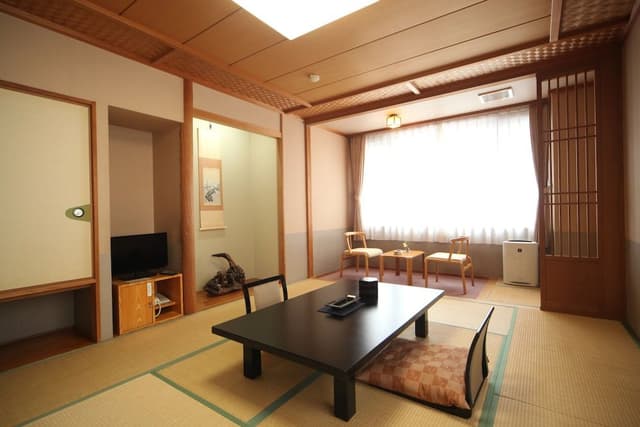 Japanese Style Room with Private Bathroom, Non Smoking [18 sqm]