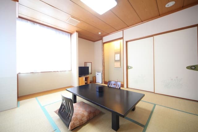 Japanese Style Room, Non Smoking, Mountain View [13.9 sqm]