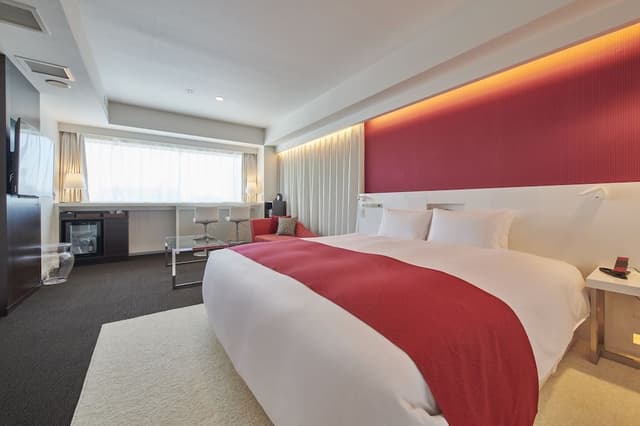 [CROSS FLOOR] Deluxe Double Room with lounge access