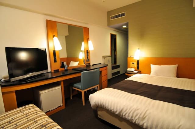 [Smoking] Semi Double Room