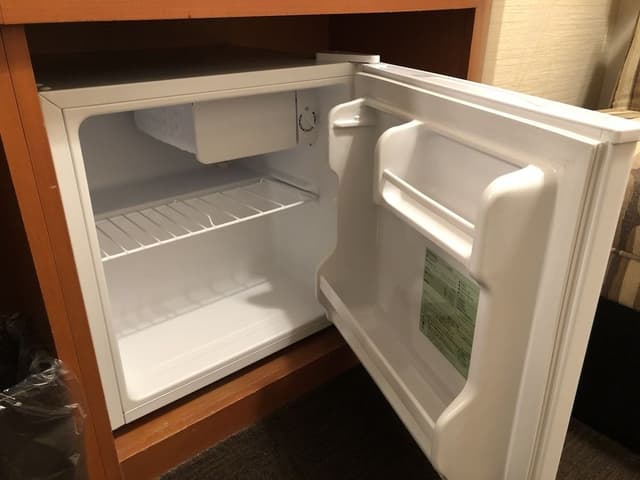 [Smoking] Semi Double Room