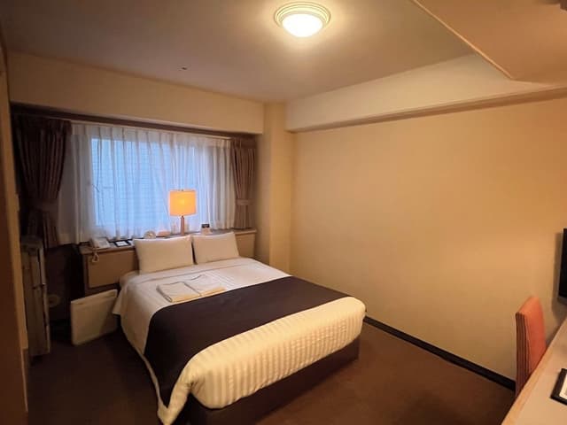 [Smoking] Semi Double Room