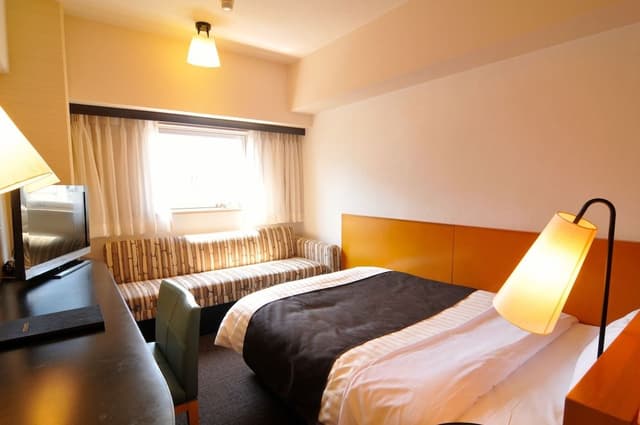 [Smoking] Semi Double Room