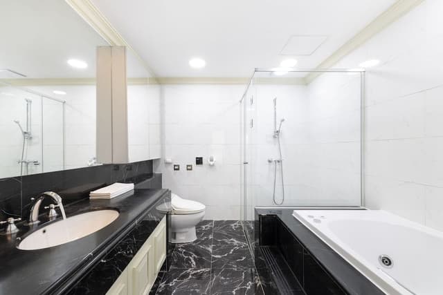Royal Suite