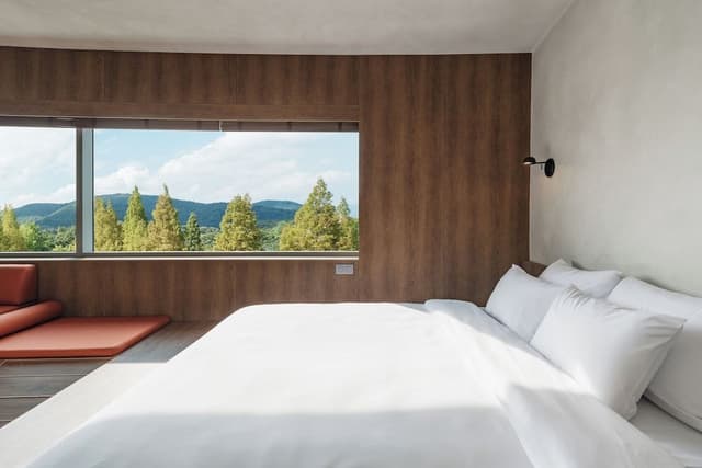 KINOCK Premier [Kinock Package] Good Morning Service for 2 + Pet Park 1 Day Ticket
