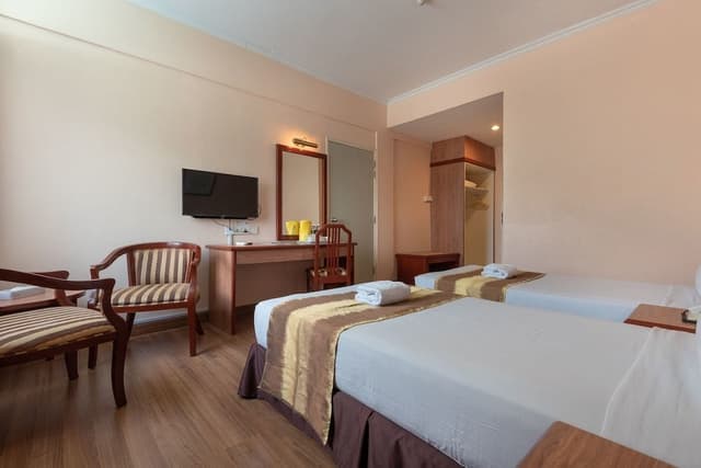 Standard Twin Room