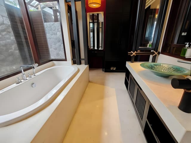 Deluxe Villa