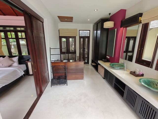 Deluxe Pool Villa Ocean View