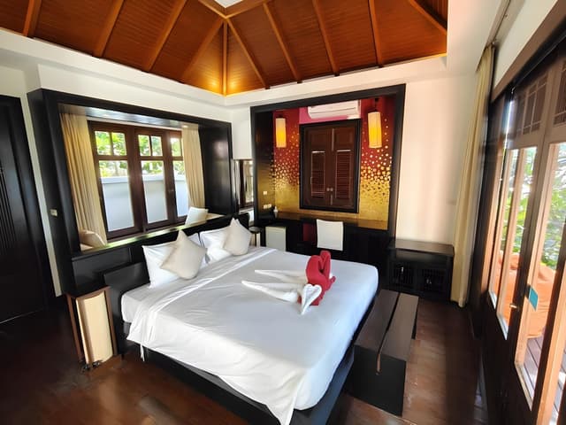Deluxe Pool Villa Ocean View