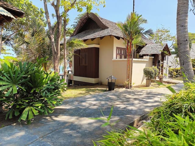 Deluxe Pool Villa Ocean View