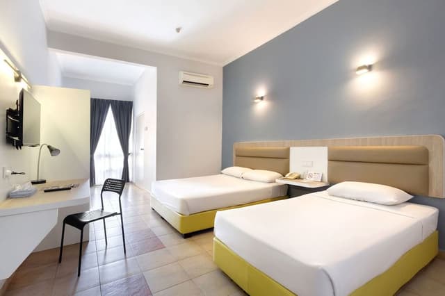 Standard Room, City View