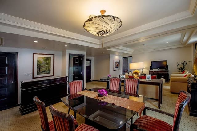 Presidential Suite, 1 Bedroom, Balcony (Crown Ocean Suite)