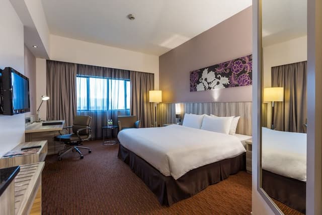 Premier King Room