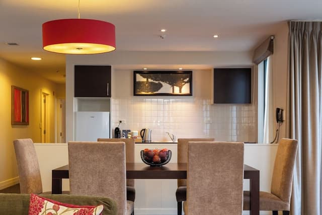 Premier 2 Bedroom Apartment with Lake View