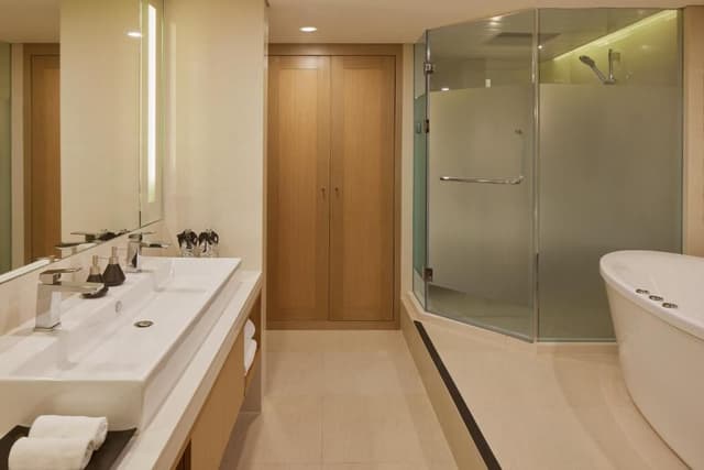 Spa Sanctuary Suite