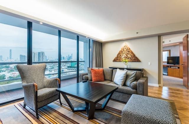 Grand Deluxe 3-Bedroom Twin
