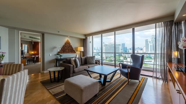 Grand Deluxe 3-Bedroom Twin