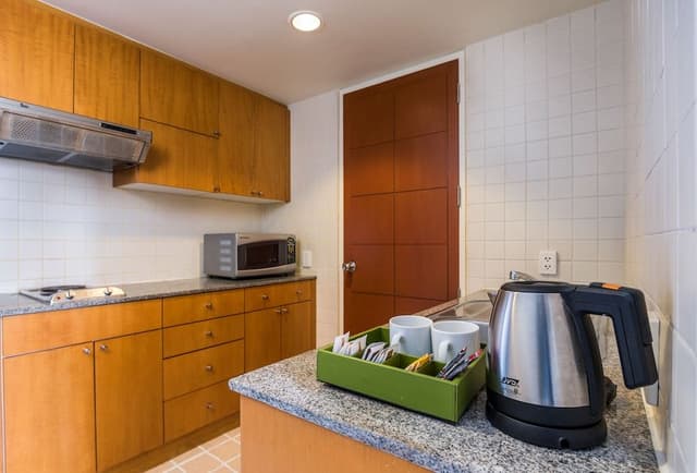 Grand Deluxe 1-Bedroom King