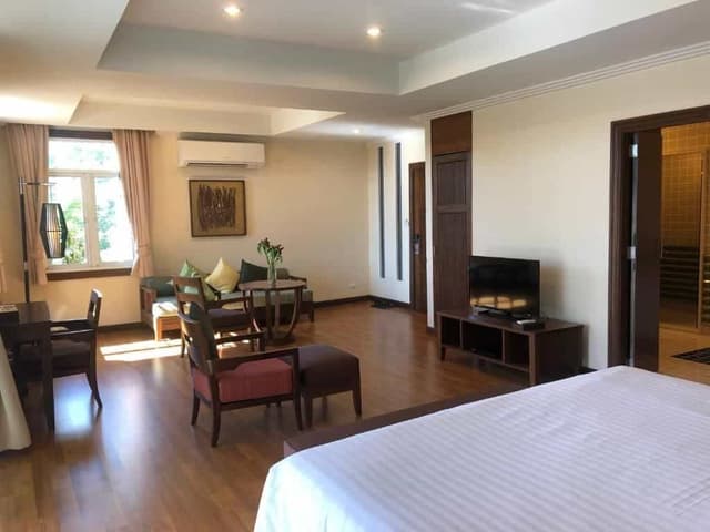 Standard Suite