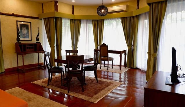 Original Thai Suite
