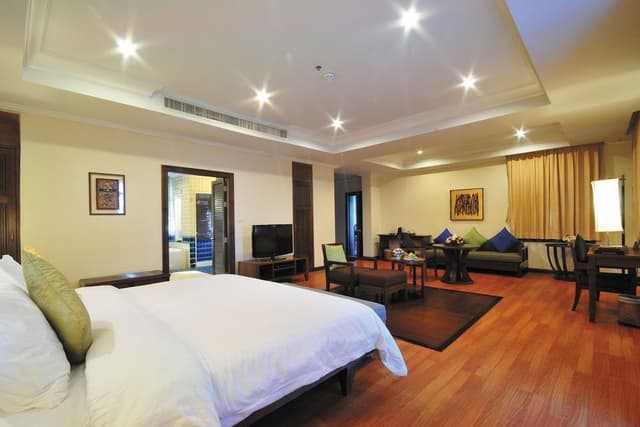 Superior Suite