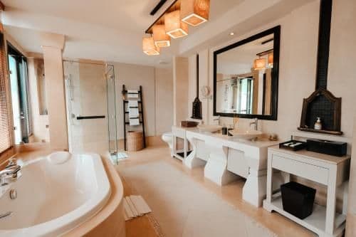 Family Pool Villa Suite