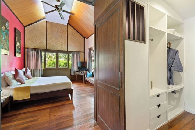 Deluxe Bungalow