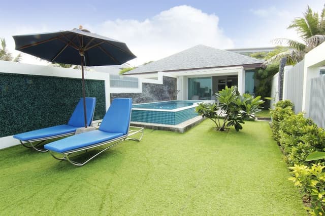 Ocean Pool Villa