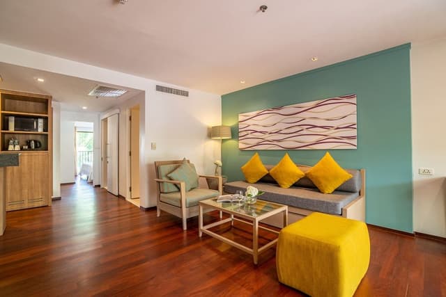 Suite, 2 Bedrooms, Terrace, Pool View