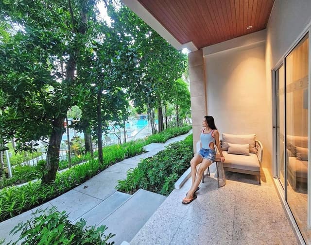 Premium Room, 2 Double Beds, Pool View (Deluxe)