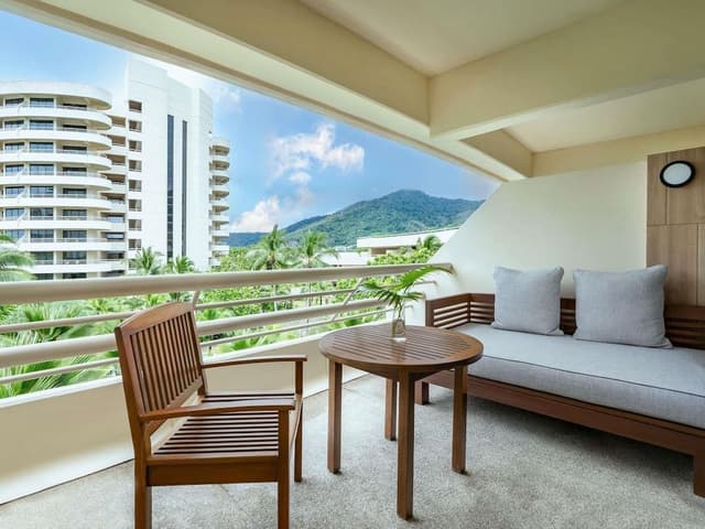 Deluxe Room, 1 Double Bed, Garden View